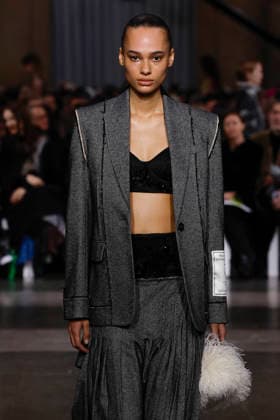 Erdem Fashion Show Ready to Wear Collection Fall Winter 2026 2027 during London Fashion Week LFW February 22nd, 2026 Erdem Fashion Show Ready to Wear Fall Winter 2026 2027 Collection during London Fashion Week LFW February 22nd, 2026 London United Kingdom  Copyright: xAgencex xBestimagexAgencex xBestimagex