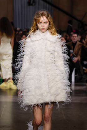 Erdem Fashion Show Ready to Wear Collection Fall Winter 2026 2027 during London Fashion Week LFW February 22nd, 2026 Erdem Fashion Show Ready to Wear Fall Winter 2026 2027 Collection during London Fashion Week LFW February 22nd, 2026 London United Kingdom  Copyright: xAgencex xBestimagexAgencex xBestimagex