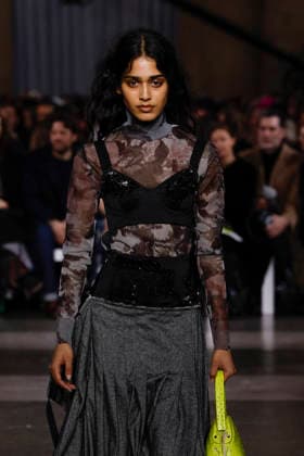 Erdem Fashion Show Ready to Wear Collection Fall Winter 2026 2027 during London Fashion Week LFW February 22nd, 2026 Erdem Fashion Show Ready to Wear Fall Winter 2026 2027 Collection during London Fashion Week LFW February 22nd, 2026 London United Kingdom  Copyright: xAgencex xBestimagexAgencex xBestimagex