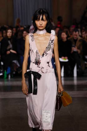Erdem Fashion Show Ready to Wear Collection Fall Winter 2026 2027 during London Fashion Week LFW February 22nd, 2026 Erdem Fashion Show Ready to Wear Fall Winter 2026 2027 Collection during London Fashion Week LFW February 22nd, 2026 London United Kingdom  Copyright: xAgencex xBestimagexAgencex xBestimagex
