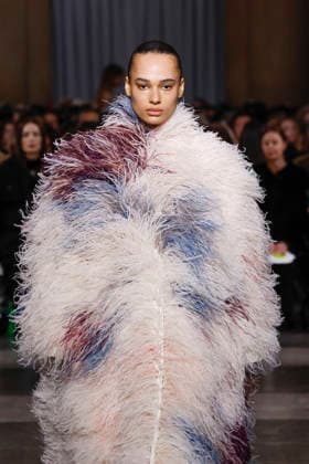 Erdem Fashion Show Ready to Wear Collection Fall Winter 2026 2027 during London Fashion Week LFW February 22nd, 2026 Erdem Fashion Show Ready to Wear Fall Winter 2026 2027 Collection during London Fashion Week LFW February 22nd, 2026 London United Kingdom  Copyright: xAgencex xBestimagexAgencex xBestimagex