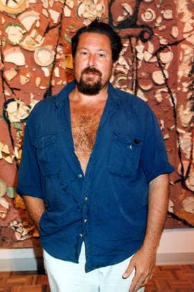 FILE Aug. 7, 1998 - 31126WW.JULIAN SCNABEL EXHIBITION AT THE GUILD HALL MUSEUM IN LONG ISLAND, NEW YORK .08 07 1998. WALTER WEISSMAN 1998.JULIAN SCHNABEL Copyright: xWalterxWeissmanx