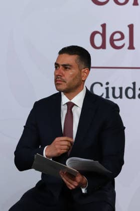 Secretary of Security and Citizen Protection, Omar Garcia Harfuch speaks during a news conference about the death of Nemesio Oseguera, know El Mencho, leader of the Jalisco Nueva Generacion Cartel, during an operation in Tapalpa, Jalisco, which sparked roadblocks and vehicle burnings in various parts of the country. on February 23, 2026 in Mexico City, Mexico. Mexico City Mexico - ZUMAe321 20260223_zia_e321_016 Copyright: xCarlosxSantiagox