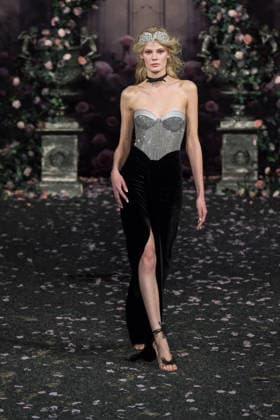 Aadnevik AW26 Show at London Fashion Week LONDON, UNITED KINGDOM - FEBRUARY 23: A model walks the runway during Aadnevik Autumn Winter 2026 show at The Royal Horseguards Hotel as part of London Fashion Week in London, United Kingdom on February 23, 2026. Wiktor Szymanowicz Anadolu London United Kingdom. Editorial use only. Please get in touch for any other usage.  Copyright: x2026xAnadoluxWiktorxSzymanowiczx