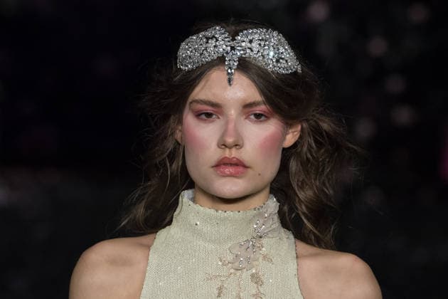 Aadnevik AW26 Show at London Fashion Week LONDON, UNITED KINGDOM - FEBRUARY 23: A model walks the runway during Aadnevik Autumn Winter 2026 show at The Royal Horseguards Hotel as part of London Fashion Week in London, United Kingdom on February 23, 2026. Wiktor Szymanowicz Anadolu London United Kingdom. Editorial use only. Please get in touch for any other usage.  Copyright: x2026xAnadoluxWiktorxSzymanowiczx