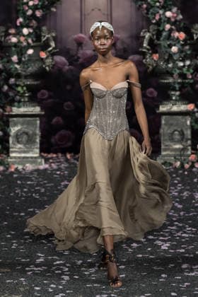 Aadnevik AW26 Show at London Fashion Week LONDON, UNITED KINGDOM - FEBRUARY 23: A model walks the runway during Aadnevik Autumn Winter 2026 show at The Royal Horseguards Hotel as part of London Fashion Week in London, United Kingdom on February 23, 2026. Wiktor Szymanowicz Anadolu London United Kingdom. Editorial use only. Please get in touch for any other usage.  Copyright: x2026xAnadoluxWiktorxSzymanowiczx