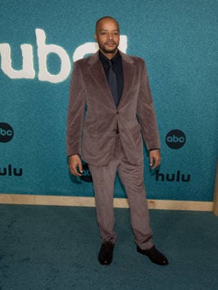 February 23, 2026, Los Angeles, California, USA: American actor and comedian DONALD FAISON, 51, attends ABC Hulu s Scrubs Season 1 red carpet event. Los Angeles USA  - ZUMAb173 20260223_aap_b173_012 Copyright: xBillyxBennightx