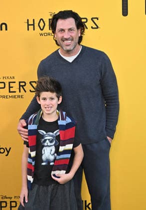 ˜Hoppers™ Los Angeles Premiere Shai Chmerkovskiy and Maksim Chmerkovskiy arriving at Disney and Pixar™s Hoppers Los Angeles premiere held at the El Capitan Theatre on February 23, 2026 in Hollywood, CA. Hollywood El Capitan Theatre California USA Copyright: xStarbuck xAFF-USA.COMx