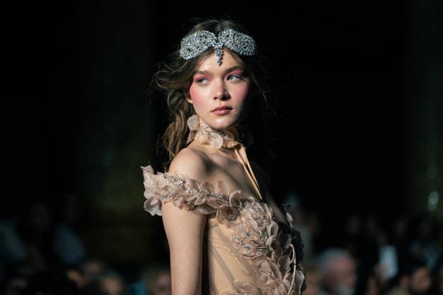 LFW - Aadnevik Runway A model walks the runway at the Aadnevik show during London Fashion Week February 2026 at The Royal Horseguards , London, UK on February 23, 2026. Photo by LounisPhotography ABACAPRESS.COM London United Kingdom  Copyright: xLounisPhotography ABACAx