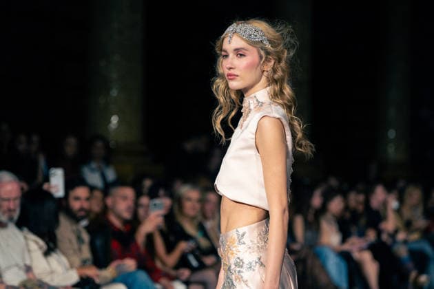 LFW - Aadnevik Runway A model walks the runway at the Aadnevik show during London Fashion Week February 2026 at The Royal Horseguards , London, UK on February 23, 2026. Photo by LounisPhotography ABACAPRESS.COM London United Kingdom  Copyright: xLounisPhotography ABACAx