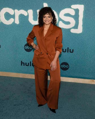 February 23, 2026, Los Angeles, California, USA: American actress, producer, and model JUDY REYES, 58, attends ABC Hulu s Scrubs Season 1 red carpet event. Los Angeles USA  - ZUMAb173 20260223_aap_b173_052 Copyright: xBillyxBennightx