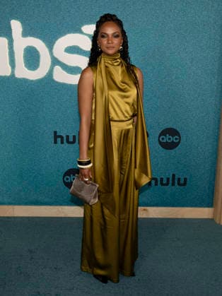 February 23, 2026, Los Angeles, California, USA: MEKIA COX attends ABC Hulu s Scrubs Season 1 red carpet event. Los Angeles USA  - ZUMAb173 20260223_aap_b173_055 Copyright: xBillyxBennightx