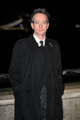 Celebrities arrive at the Burberry Fashion Show at 1 Old Billingsgate Walk during London Fashion Week Featuring: Matthew Macfadyen Where: London, United Kingdom When: 23 Feb 2026 Credit: Cover Images EDITORIAL USE ONLY. NOT FOR USE BY NEWSPAPERS BASED IN THE UK. Copyright: xx coverimg55500971