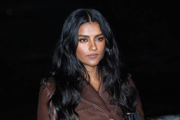LFW AW26 Burberry Show Arrivals - Old Billingsgate Market, London, UK Simone Ashley attends Burberry s AW26 Runway Show at Old Billingsgate Market in London, England, UK on Monday 23 February 2026 during London Fashion Week February 2026., Credit:Justin Ng Avalon UK, England, London, Old Billingsgate Market  Copyright: xJustinxNgx xAvalonx 1077782742