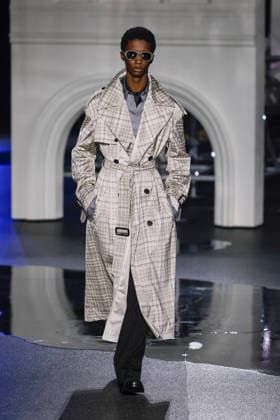 Burberry Fashion Show Ready to Wear Collection Fall Winter 2026 2027 during London Fashion Week LFW February 23rd, 2026 Burberry Fashion Show Ready to Wear Fall Winter 2026 2027 Collection during London Fashion Week LFW February 23rd, 2026 London United Kingdom  Copyright: xAgencex xBestimagexAgencex xBestimagex