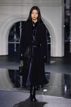 Burberry Fashion Show Ready to Wear Collection Fall Winter 2026 2027 during London Fashion Week LFW February 23rd, 2026 Burberry Fashion Show Ready to Wear Fall Winter 2026 2027 Collection during London Fashion Week LFW February 23rd, 2026 London United Kingdom  Copyright: xAgencex xBestimagexAgencex xBestimagex
