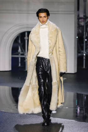 Burberry Fashion Show Ready to Wear Collection Fall Winter 2026 2027 during London Fashion Week LFW February 23rd, 2026 Burberry Fashion Show Ready to Wear Fall Winter 2026 2027 Collection during London Fashion Week LFW February 23rd, 2026 London United Kingdom  Copyright: xAgencex xBestimagexAgencex xBestimagex