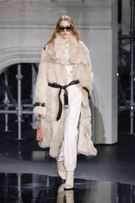 Burberry Fashion Show Ready to Wear Collection Fall Winter 2026 2027 during London Fashion Week LFW February 23rd, 2026 Burberry Fashion Show Ready to Wear Fall Winter 2026 2027 Collection during London Fashion Week LFW February 23rd, 2026 London United Kingdom  Copyright: xAgencex xBestimagexAgencex xBestimagex