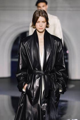 Burberry Fashion Show Ready to Wear Collection Fall Winter 2026 2027 during London Fashion Week LFW February 23rd, 2026 Burberry Fashion Show Ready to Wear Fall Winter 2026 2027 Collection during London Fashion Week LFW February 23rd, 2026 London United Kingdom  Copyright: xAgencex xBestimagexAgencex xBestimagex