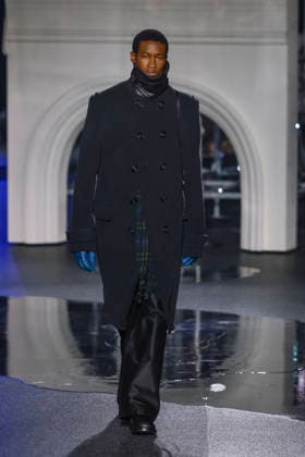 Burberry Fashion Show Ready to Wear Collection Fall Winter 2026 2027 during London Fashion Week LFW February 23rd, 2026 Burberry Fashion Show Ready to Wear Fall Winter 2026 2027 Collection during London Fashion Week LFW February 23rd, 2026 London United Kingdom  Copyright: xAgencex xBestimagexAgencex xBestimagex