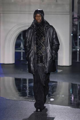 Burberry Fashion Show Ready to Wear Collection Fall Winter 2026 2027 during London Fashion Week LFW February 23rd, 2026 Burberry Fashion Show Ready to Wear Fall Winter 2026 2027 Collection during London Fashion Week LFW February 23rd, 2026 London United Kingdom  Copyright: xAgencex xBestimagexAgencex xBestimagex