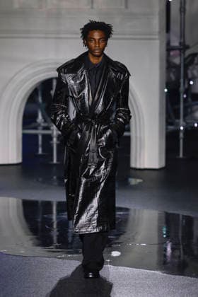 Burberry Fashion Show Ready to Wear Collection Fall Winter 2026 2027 during London Fashion Week LFW February 23rd, 2026 Burberry Fashion Show Ready to Wear Fall Winter 2026 2027 Collection during London Fashion Week LFW February 23rd, 2026 London United Kingdom  Copyright: xAgencex xBestimagexAgencex xBestimagex