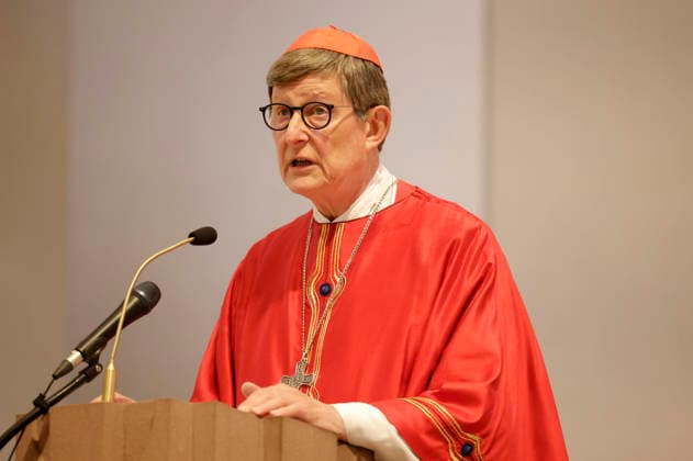 Rainer Maria Kardinal Woelki beim Gottesdienst der Frühjahrsvollversammlung der Deutschen Bischofskonferenz im Neumünster St. Johannes Evangelist und Johannes der Täufer. Würzburg, 24.02.2026 *** Rainer Maria Cardinal Woelki at the service of the Spring General Assembly of the German Bishops Conference in the Neumünster St. John the Evangelist and St. John the Baptist Würzburg, 24 02 2026 Foto:xP.xBackx xFuturexImagex gottesdienst_6226