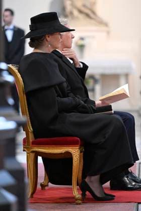 Mass for the defuncts of the Royal family 24 02 2026 BRUSSELS, BELGIUM - FEBRUARY 24 : Queen Mathilde of Belgium and King Philippe of Belgium attend the annual mass in memory of deceased members of the Royal Family. The ceremony takes place at the Church of Our Lady in Laeken on February 24, 2026 in Brussels, Belgium, 24 02 2026 Brussels Belgium  Copyright: xDidierxLebrunx