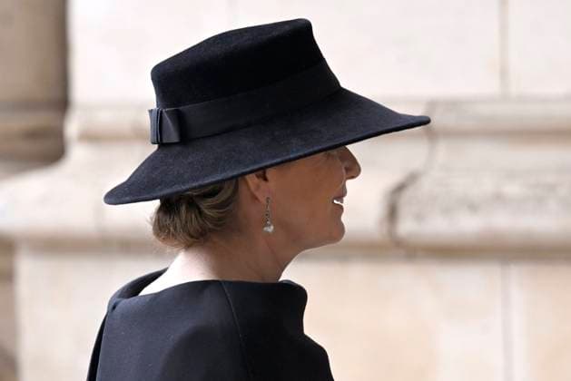 Mass for the defuncts of the Royal family 24 02 2026 BRUSSELS, BELGIUM - FEBRUARY 24 : Queen Mathilde of Belgium attends the annual mass in memory of deceased members of the Royal Family. The ceremony takes place at the Church of Our Lady in Laeken on February 24, 2026 in Brussels, Belgium, 24 02 2026 Brussels Belgium  Copyright: xDidierxLebrunx