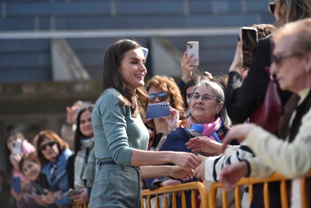 Queen Letizia presides over the ceremony to proclaim the Princess of Girona Award Creaempresa 2026 Queen Letizia on her arrival at the ceremony to proclaim the Princess of Girona Award Creaempresa 2026, in the second stage of the Princess of Girona Foundations talent tour, at the Palacio de Congresos, on February 24, 2026, in Huesca, Aragon Spain The Creaempresa category recognizes young people with entrepreneurial initiative who have led or are promoting original and viable business projects This award is endowed with 20,000 euros and a reproduction of a work by contemporary artist Juan Zamora FPdGi Award for Arts and Letters 2017 24 FEBRUARY 2026 Veró Huesca, Aragon Huesca, Aragon Spain  Copyright: xVeronicaxLacasax 7318387