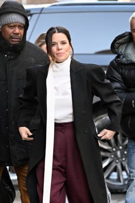 Neve Campbell spotted arriving at The View this morning in New York City Featuring: Neve Campbell Where: New York City, New York, United States When: 24 Feb 2026 Credit: Elder Ordonez INSTARimages EDITORIAL USE ONLY. NOT FOR USE BY NEWSPAPERS BASED IN THE UK. Copyright: xx instar55502065