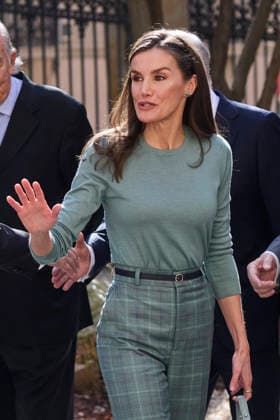 February 24, 2026, Huesca, Huesca, Spain: QUEEN LETIZIA of Spain attends the announcement of the Princess of Girona Foundation s Ã¢â‚¬oeCreaempresa 2026Ã¢â‚¬Â award during the second stage of the Princess of Girona Foundation s talent tour Huesca Spain  - ZUMAc260 20260224_zep_c260_009 Copyright: xMikexChicorrox