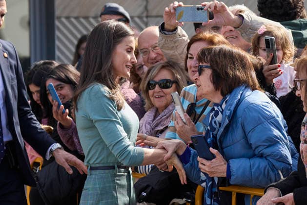 February 24, 2026, Huesca, Huesca, Spain: QUEEN LETIZIA of Spain attends the announcement of the Princess of Girona Foundation s Ã¢â‚¬oeCreaempresa 2026Ã¢â‚¬Â award during the second stage of the Princess of Girona Foundation s talent tour Huesca Spain - ZUMAc260 20260224_zep_c260_049 Copyright: xMikexChicorrox