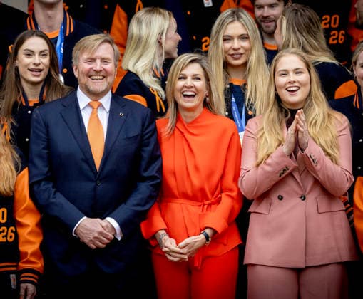 24-02-2026 Palace Princess Amalia and King Willem-Alexander and Queen Maxima during a meeting with the Dutch medal winners of the 2026 Winter Olympics in Milan at palace Noordeinde in The Hague. Jutta Leerdam, Xandra Velzeboer, Jens van ™t Wout, Melle van ™t Wout, Femke Kok, Jenning de Boo, Merel Conijn, Antoinette Rijpma-de Jong, Joy Beune, Kjeld Nuis, Marijke Groenewoud, Jorrit Bergsma, Teun de Boer, Friso Emons and Itzhak de Laat and Carl Verheijen. Â  Copyright: xPPEx