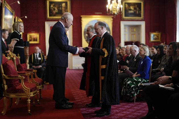 King Charles and Queen Camilla host Queen Elizabeth Prizes for Education at St James s Palace in London, UK, 24 February 2026 King Charles III presents the Queen Elizabeth Prize for Education to representatives from the University of Southampton, at St James s Palace in London. The Queen Elizabeth Prizes for Higher and Further Education are part of the UK national honours system, recognising at the highest level of state outstanding work in universities and colleges. Picture date: Tuesday February 24, 2026., Credit:Aaron Chown Avalon UK, London  Copyright: xAaronxChownx xAvalonx 1077921578