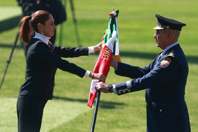 Flag Day Ceremony in Mexico MEXICO CITY, MEXICO - FEBRUARY 24: Mexican President Claudia Sheinbaum (L) attends the Flag Day ceremony, at Marte Military Camp, in Mexico City, Mexico on February 24, 2026. Mexican President Claudia Sheinbaum led the ceremony before hundreds of members of the Mexican Army, National Guard and Navy. Daniel Cardenas Anadolu Mexico City Mexico. Editorial use only. Please get in touch for any other usage.  Copyright: x2026xAnadoluxDanielxCardenasx
