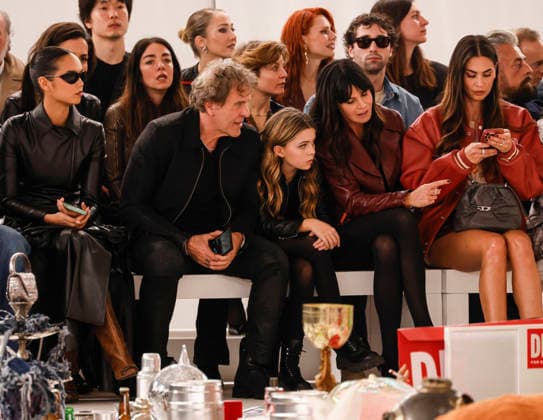 Diesel - Runway - Milan Fashion Week - Womenswear Fall Winter 2026 2027 MILAN, ITALY - FEBRUARY 24: Rafael Leão, Aurora Ramazzotti, Renzo Rosso, Sidney Rosso, Arianna Alessi, Melissa Satta attend the runway at the Diesel fashion show during the Milan Fashion Week - Womenswear Fall Winter 2026 2027 on February 24, 2026 in Milan, Italy. Photo by Marco Piovanotto Abacapress.com  Copyright: xPiovanottoxMarco ABACAx