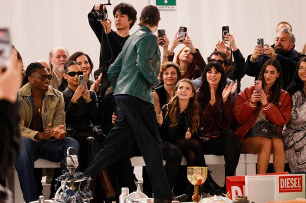 Diesel - Runway - Milan Fashion Week - Womenswear Fall Winter 2026 2027 MILAN, ITALY - FEBRUARY 24: Glenn Martens walks the runway at the Diesel fashion show during the Milan Fashion Week - Womenswear Fall Winter 2026 2027 on February 24, 2026 in Milan, Italy. Photo by Marco Piovanotto Abacapress.com  Copyright: xPiovanottoxMarco ABACAx