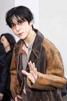 Diesel - Guest arrival - Milan Fashion Week - Womenswear Fall Winter 2026 2027 MILAN, ITALY - FEBRUARY 24: Jeong Yun-ho is seen outside Diesel show during the Milan Fashion Week - Womenswear Fall Winter 2026 2027 on February 24, 2026 in Milan, Italy. Photo by Marco Piovanotto Abacapress.com  Copyright: xPiovanottoxMarco ABACAx