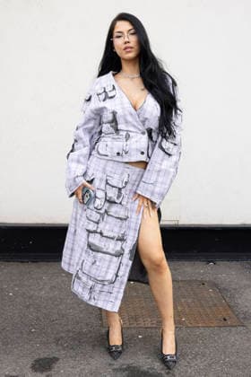 Diesel - Guest arrival - Milan Fashion Week - Womenswear Fall Winter 2026 2027 MILAN, ITALY - FEBRUARY 24: Anna Pepe is seen outside Diesel show during the Milan Fashion Week - Womenswear Fall Winter 2026 2027 on February 24, 2026 in Milan, Italy. Photo by Marco Piovanotto Abacapress.com  Copyright: xPiovanottoxMarco ABACAx