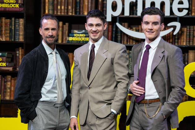 Young Sherlock World Premiere in London, UK - 24 Feb 2026 (L-R) Joseph Fiennes, Hero Fiennes Tiffin and Donal Finn attend the Young Sherlock World Premiere at Queen Elizabeth Hall. London United Kingdom Copyright: xLounisxTiarx xSOPAxImagesx _DSC1903