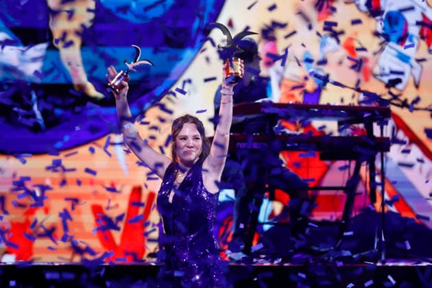 Vina del Mar, February 24, 2026 The duo Jesse y Joy receives the silver seagull during their performance at the Vina del Mar 2026 Festival on the third night of the event Sebastian Cisternas Aton Chile, Vina del Mar Chile Aton 1128160  Copyright: SEBASTIANxCISTERNAS xATONxCHILE