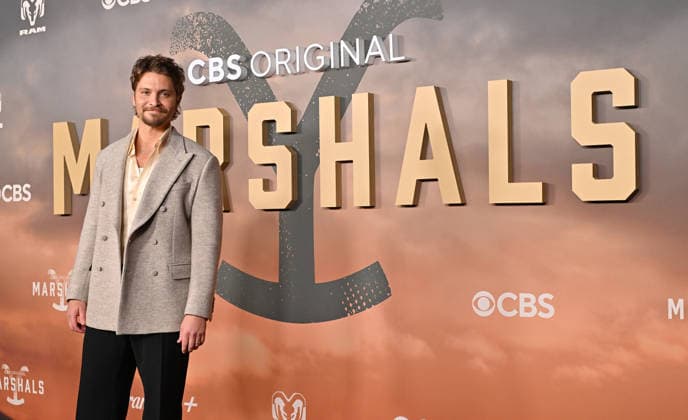 ˜Marshals™ Los Angeles Premiere Luke Grimes arriving to the Los Angeles premiere of CBS™s Marshals held at the Autry Museum of the American West on February 24, 2026 in Los Angeles, Ca. Los Angeles Autry Museum of the American Wes California USA Copyright: xLISAxOConnor xAFF-USA.COMx