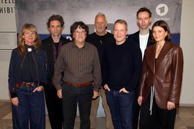 Esther Esche, Andre Kaczmarczyk, Wolfgang Aichholzer, Frank Leo Schröder, Felix Karolus, Jakob Fliess and Lisa Marie Eigenbrod at the premiere of the television film Polizeiruf 110 Goldraub at the Filmmuseum Potsdam Potsdam, 24 02 2026 Foto:xAgenturxWehnertx xGränzdörferx xFuturexImagex polizeiruf_6206