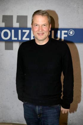 Felix Karolus at the premiere of the television film Polizeiruf 110 Goldraub at the Filmmuseum Potsdam Potsdam, 24 02 2026 Foto:xAgenturxWehnertx xGränzdörferx xFuturexImagex polizeiruf_6228