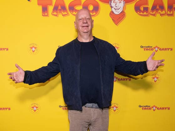 February 24, 2026, Culver City, California, USA: American actor, director, producer, and stand-up comedian known for his insult comedy JEFF ROSS attends Operation Taco GaryÃ¢â‚¬â ¢s Los Angeles red carpet premiere. Culver City USA - ZUMAb173 20260224_aap_b173_008 Copyright: xBillyxBennightx