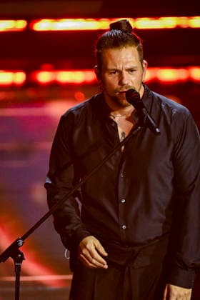 76th Italian Song Festival of Sanremo 1st Evening part 2 Teatro Ariston - Sanremo, Italy Enrico Nigiotti 76th Italian Song Festival of Sanremo 1st Evening part 2 Teatro Ariston - Sanremo, Italy 24th February 2026 SGPItalia id 134399_019 Not Exclusive  Copyright: xAlfonsoxCatalano SGPx