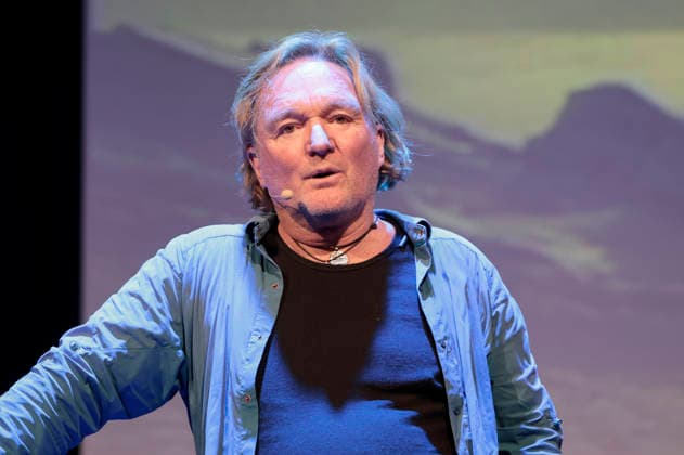 Andreas Kieling with his program Mein Leben mit den wilden Tieren at the Theater am Tanzbrunnen Cologne, 24 02 2026 Foto:xR.xSchmiegeltx xFuturexImagex kieling_6202