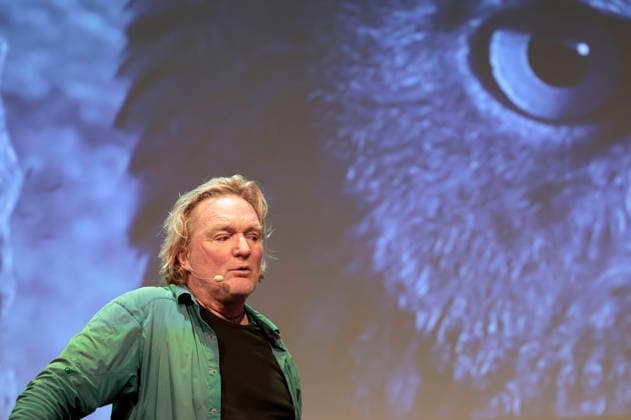 Andreas Kieling with his program Mein Leben mit den wilden Tieren at the Theater am Tanzbrunnen Cologne, 24 02 2026 Foto:xR.xSchmiegeltx xFuturexImagex kieling_6241