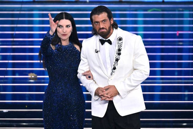 Photo IPP Felice De Martino Sanremo 24 02 2026 76th Italian Song Festival first evening In the photo the singer Laura Pausini with the actor Can Yaman Italy Photo Press World Copyright